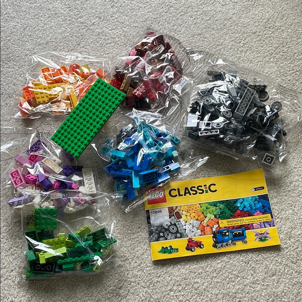 LEGO Classic Building Blocks Set - Multicolor